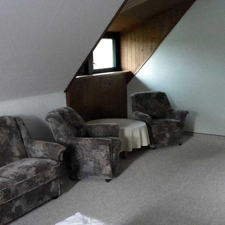 Reetdachhaus "Landhaus Ulrich" Lubkow ภายนอก รูปภาพ