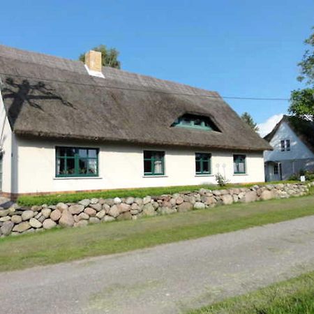 Reetdachhaus "Landhaus Ulrich" Lubkow ภายนอก รูปภาพ